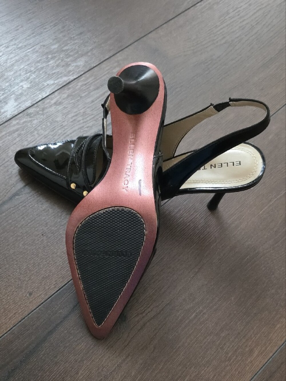 Ellen Tracy Black Patent‎ Slingback Pointed Pumps with Gold Studs - Picture 5 of 7